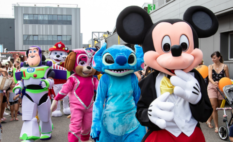 mascottes en déambulation